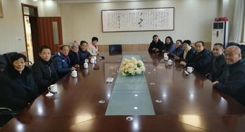 濰硬書協(xié)與寶通街小學(xué)文化對(duì)話 書香筆韻潤童心